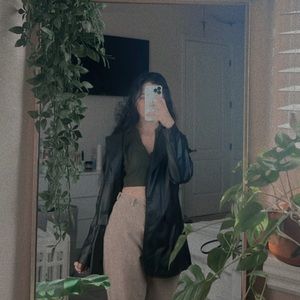 Meet your Posher, Cherry ann